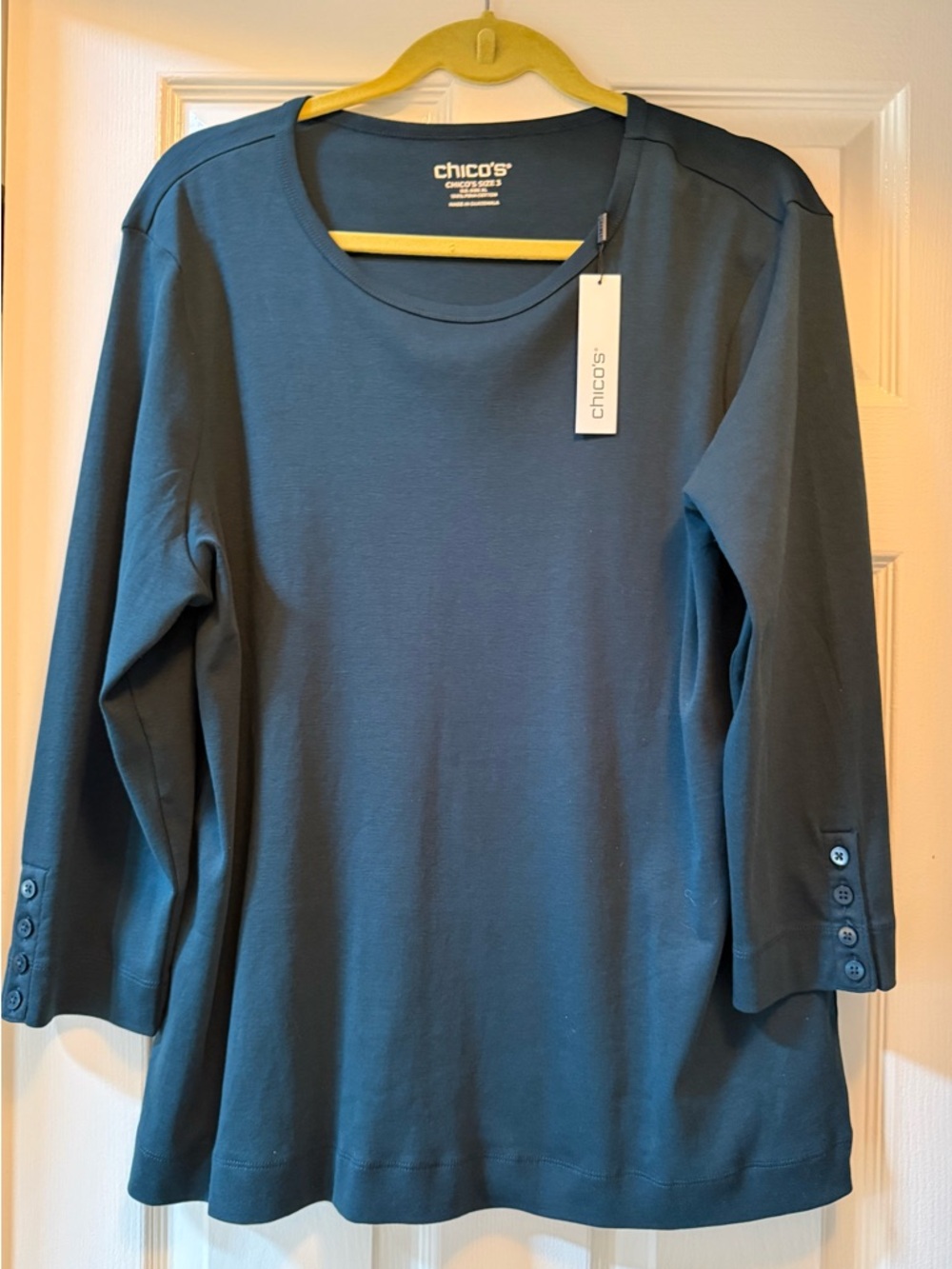CHICO’S Pima Cotton Crewneck Button Tee-Size 3 (XL)